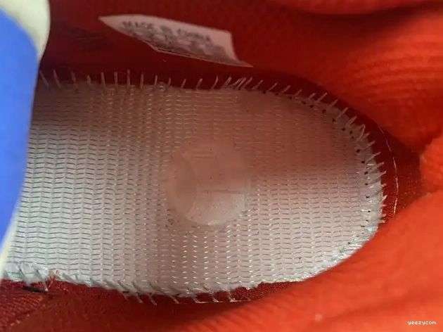 Hi-Res 700 Adidas Boost HQ6979 Red Yeezy 0618